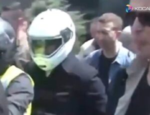 AKP milletvekili adayı polis motosikletiyle mitinge gitti