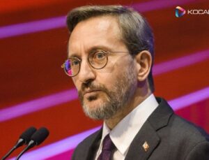 Fahrettin Altun: Şaşkınlıkla izliyoruz