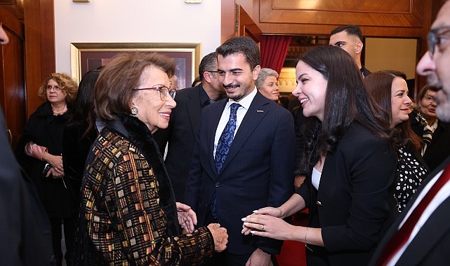 Başkan Güner, “Bir Cumhuriyet Şarkısı” Galasına Katıldı