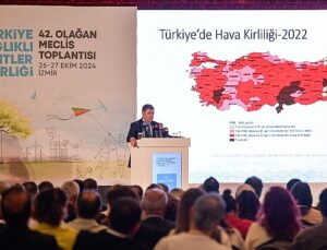 Başkan Tugay: Bize emanet edilen bu güzel ülkeyi hep beraber daha ileriye taşıyalım