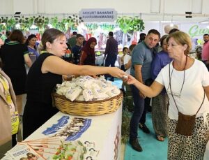 Büyükşehir standı YÖREX’te büyük ilgi gördü