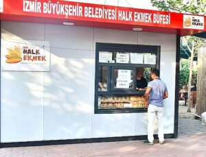 İzmir’de yurttaşın imdadına Halk Ekmek yetişiyor