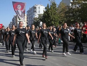 Karşıyaka’yı bayram coşkusu sardı!