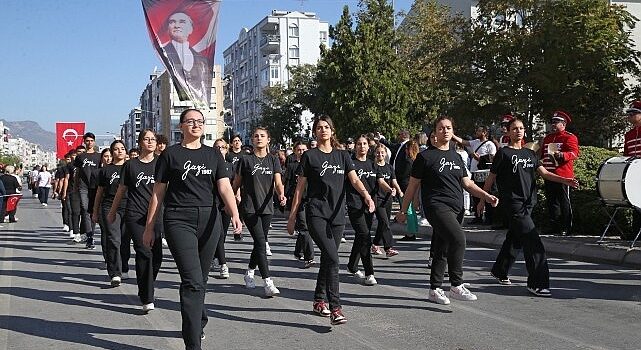 Karşıyaka’yı bayram coşkusu sardı!