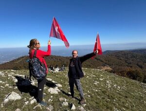 Kartepe’nin zirvesinde Cumhuriyet coşkusu