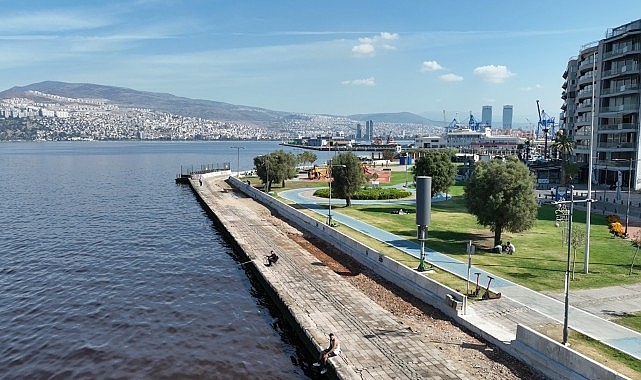 Kordon’da deniz taşkınlarını önlemek için yoğun tempo