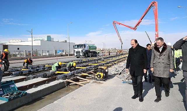 Başkan Altay: “Konya’mızı Yeni Raylı Sistem Hatlarıyla Donatmak İçin Çalışıyoruz”