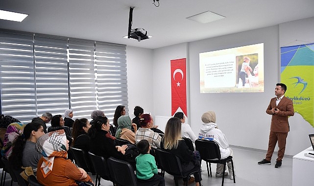 Beylikdüzü’nde “Nesiller Arası Aktarım” semineri düzenlendi