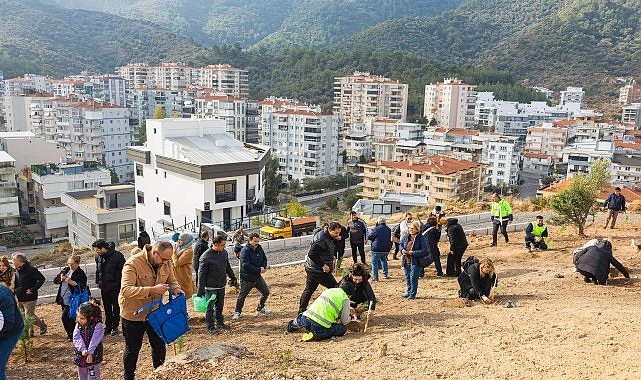 Fidanlar çocuklar için dikildi..