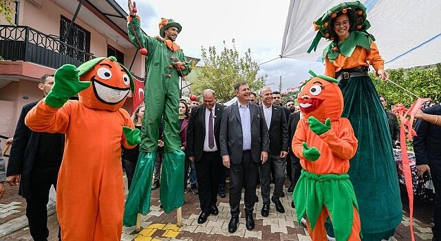 Gümüldür Mandalina Festivali başladı