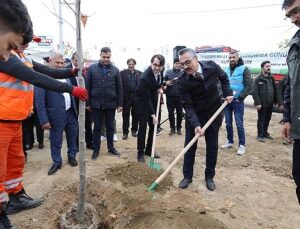 İnegöl’de Fidanlar Toprakla Buluştu