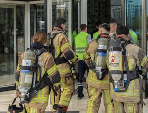 İzmir’in gökdelenler bölgesinde yangın tatbikatı