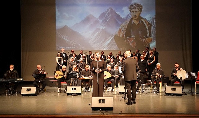 Kocaeli  Büyükşehir Ata’yı sevdiği şarkılarla yad etti