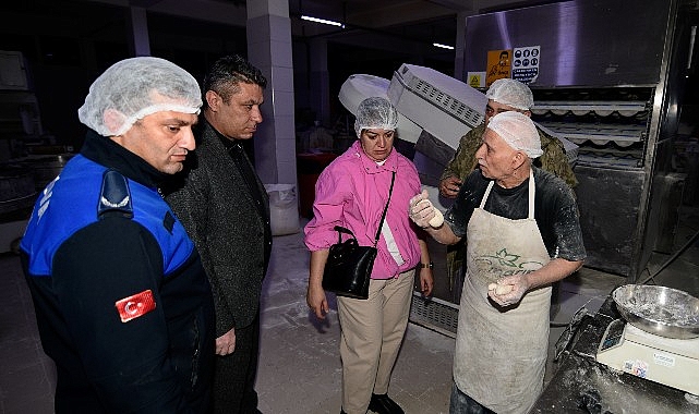 Bornova’da fırınlara gece denetimi: Başkan Eşki sahada