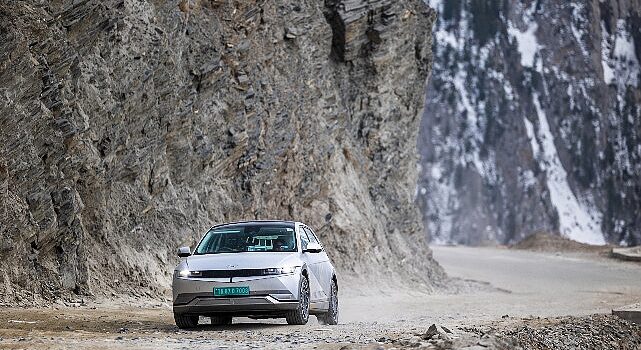 Hyundai IONIQ 5 Adını Rekorlar Kitabına Yazdırdı.