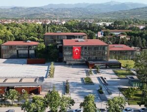 İnegöl Belediyesi’nde Görev Değişimi