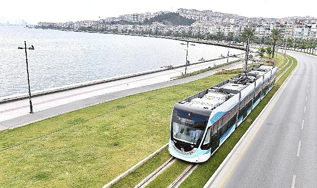 İzmir Büyükşehir Belediyesi Toplu ulaşıma yılbaşı ayarı