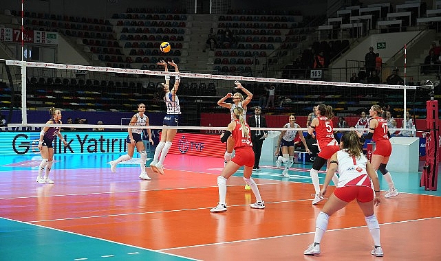 Kadın voleybol takımından 3-0’lık galibiyet