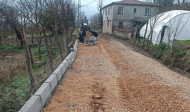 Kandıra’da Yol Bakım Çalışmaları Aralıksız Sürüyor