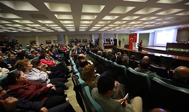 Meryem Ana Evi otopark gelirleri ellerinden alınan Efes Selçuklular, “Yoksulluk ve Kent Hakkı” için buluştu