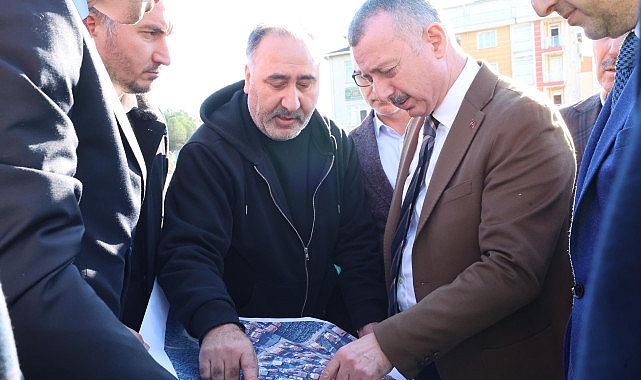 Başkan Büyükakın, Gebze’deki yol çalışmalarını inceledi