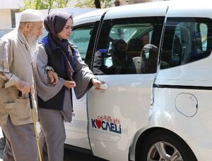 Büyükşehir’den yalnızlığı unutturan hizmetler