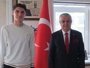 Gençlik Meclisi Başkanı Erdal’dan Başkan Topaloğlu’na ziyaret