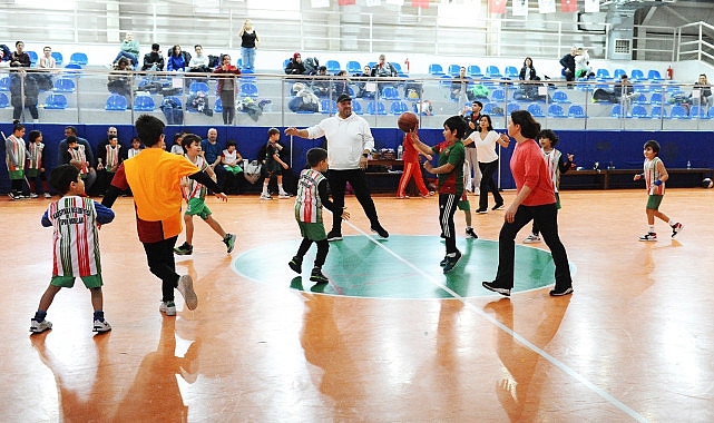 Karşıyakalı aileler basketbol şenliğinde buluştu