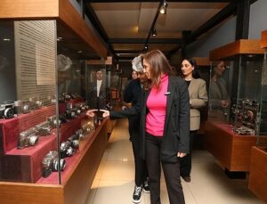 Müzede temel fotoğraf eğitimleri başladı