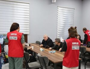 Deprem sonrası Küçükçekmece Belediyesi tüm imkânlarını seferber etti