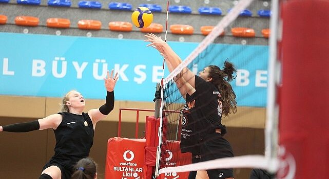 Eczacıbaşı Dynavit’in Vodafone Sultanlar Ligi play-off rakibi VakıfBank 