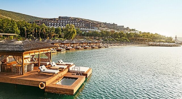 Ege’de Zarafet ve Konfor: Titanic Luxury Collection Bodrum Sezonuna Hazır