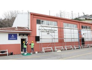 İBB, Okul Spor Salonlarını Yeniliyor