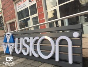 Fabrika Girişlerinde Tabela Kullanımının Önemi